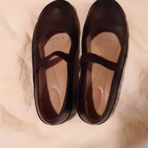 Brown Keen Mary Jane's size 8.5